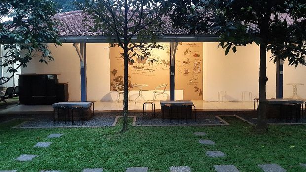 Ruang Rakyat Coffee & Garden di Bogor