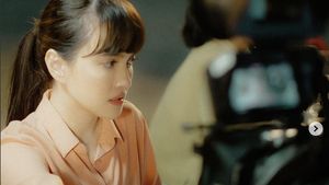 7 Gaya Shandy Aulia Comeback Akting Setelah Isu Cerai, Pakai Mukena