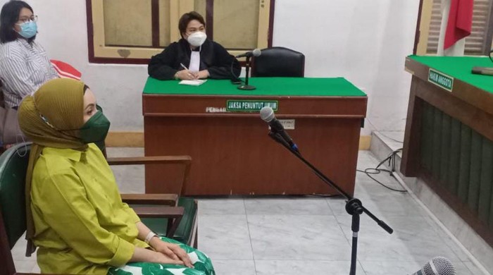 Sidang Terhadap Siska W Maulidha di PN Medan