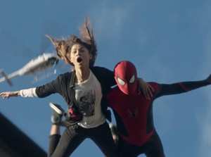 Rebutan Tiket Film Spider-Man, Penonton Baku Hantam