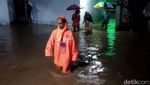 Penampakan Banjir di Trenggalek Tadi Malam