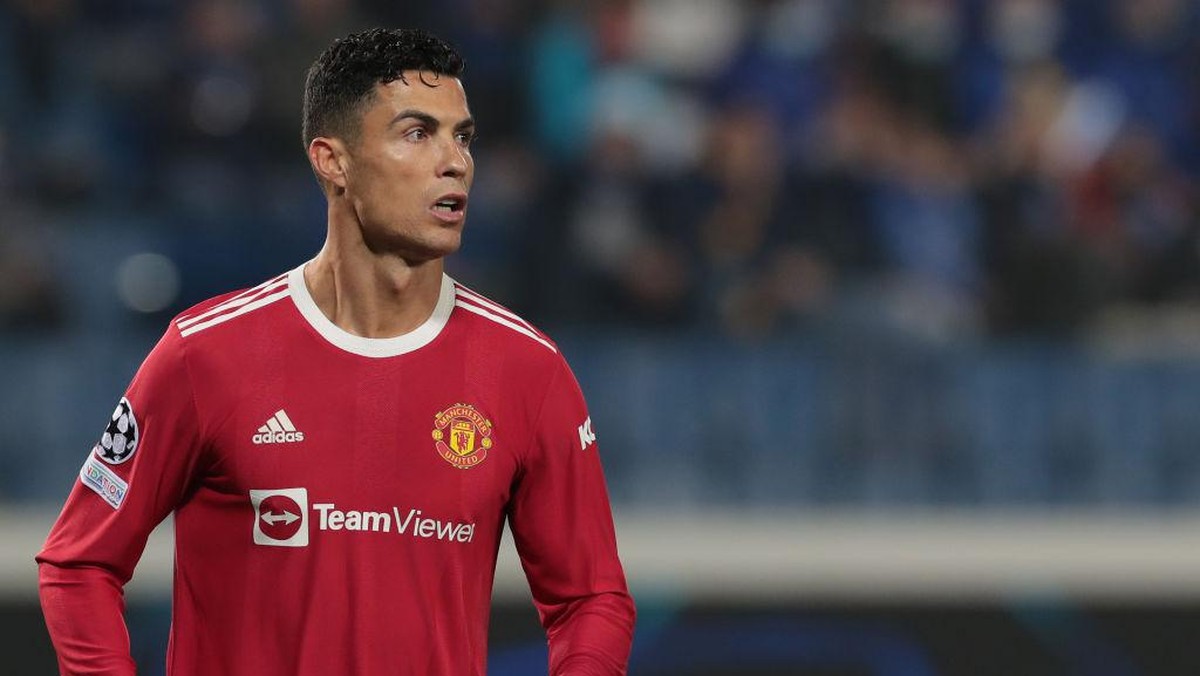 Ronaldo mendapat bayaran paling tinggi di antara pemain MU lainnya. Foto: Getty Images/Emilio Andreoli