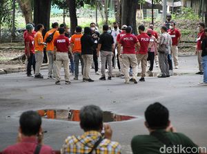 Foto-foto Reka Ulang Diksar Maut Menwa UNS di Solo