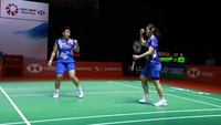 Greysia/Apriyani pada prosesnya meraih kemenangan dengan 21-17 dan 21-9 atas lawannya. Mereka membutuhkan waktu 36 menit untuk memastikan kemenangan. Foto: Dok. Humas PP PBSI