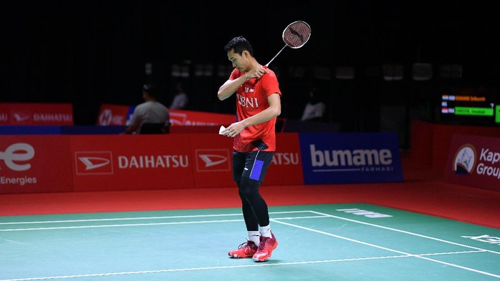 MS Players name : 
Jonathan Cristie [INA]

Credit Photo : HUMAS PP PBSI

Location:
Hotel Westin Resort Nusa Dua Bali, Indonesia.

Order of Play Thursday, 18 November 2021
Result :
https://www.tournamentsoftware.com
or
https://bwfworldtour.bwfbadminton.com