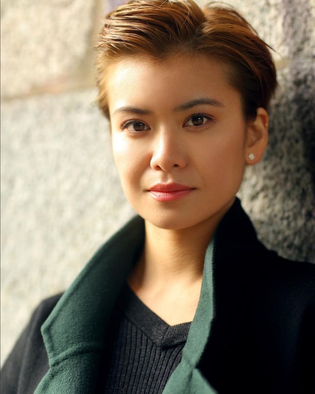 Katie Leung pernah membuat para penggemar Harry Potter iri karena terpilih memerankan Cho Chang, kekasih hati sang tokoh utama. Gara-gara perannya itu dia sempat di-bully dan mendapat perlakuan rasisme. Kini aktris berdarah China itu lebih banyak aktif di serial TV. Foto: Instagram