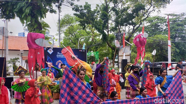 Keren Aksi Cinta Budaya Upaya Dongkrak Pariwisata Makassar Keren Aksi Cinta Budaya Upaya Dongkrak Pariwisata Makassar