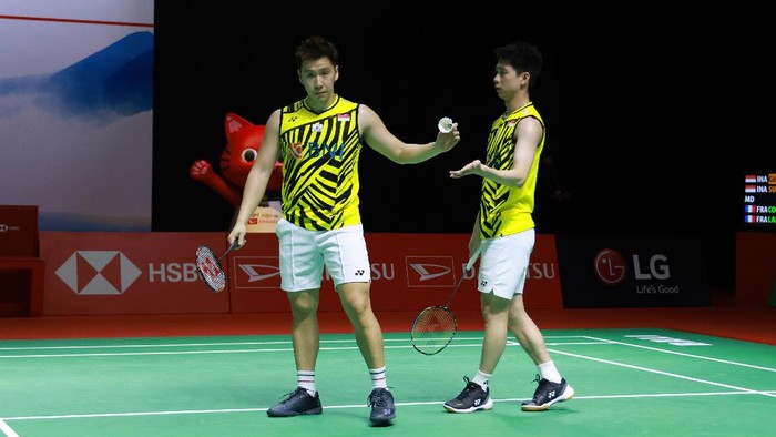 MD Players name : 
Marcus Fernaldi GIDEON - Kevin Sanjaya SUKAMULJO

Credit Photo : HUMAS PP PBSI

Location:
Hotel Westin Resort Nusa Dua Bali, Indonesia.


Order of Play Thursday, 18 November 2021
Result :
https://www.tournamentsoftware.com
or
https://bwfworldtour.bwfbadminton.com