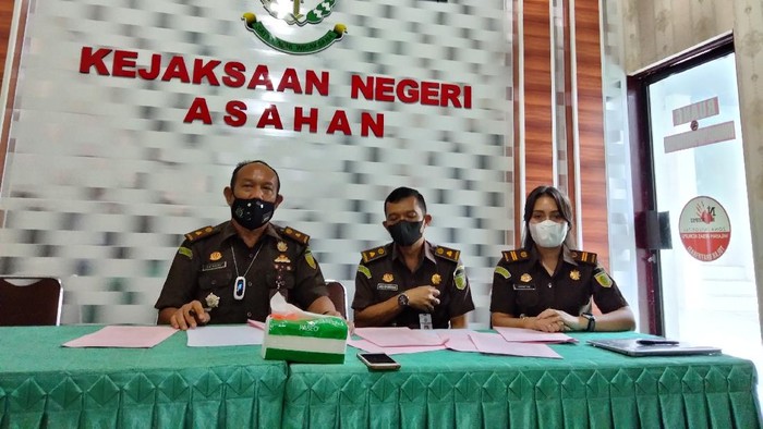 Konferensi pers di Kejari Asahan (Perdana-detikcom)
