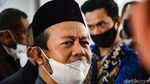 Momen Keluarga Farid Okbah dkk Sambangi Mabes Polri