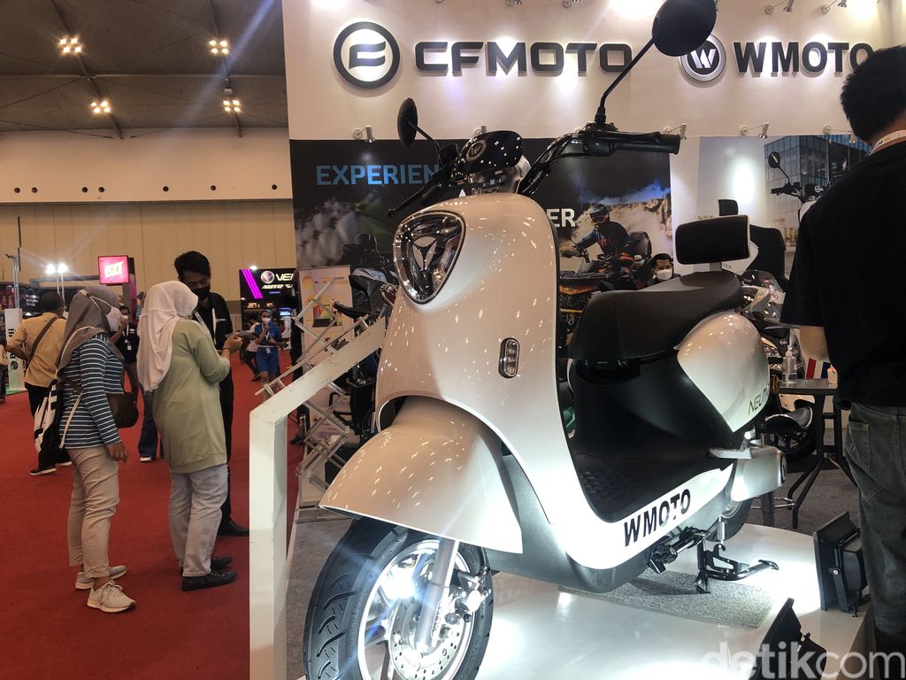 Motor lIstrik WMoto Neutron