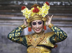 Daftar Terbaru 37 Pakaian Adat Indonesia, Aceh hingga Papua