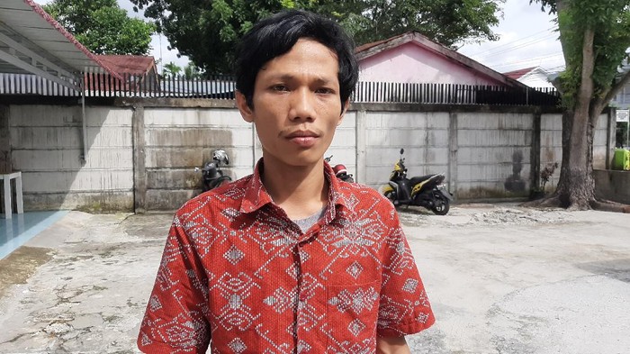 Pengacara mahasiswi diduga dicium dosen, Rian Sibarani (Raja-detikcom)