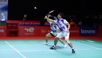 Praveen/Melati secara mengejutkan kalah dua game langsung, dalam durasi 30 menit, dari ganda non-unggulan asal India di babak pertama Indonesia Masters 2021. Foto: Dok. Humas PP PBSI
