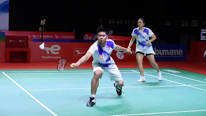 XD Players name : 
Praveen JORDAN (INA) [2] /
Melati Daeva OKTAVIANTI (INA)

Credit Photo : HUMAS PP PBSI

Location:
Hotel Westin Resort Nusa Dua Bali, Indonesia.


Order of Play Wednesday, 17 November 2021
Result :
https://www.tournamentsoftware.com
or
https://bwfworldtour.bwfbadminton.com