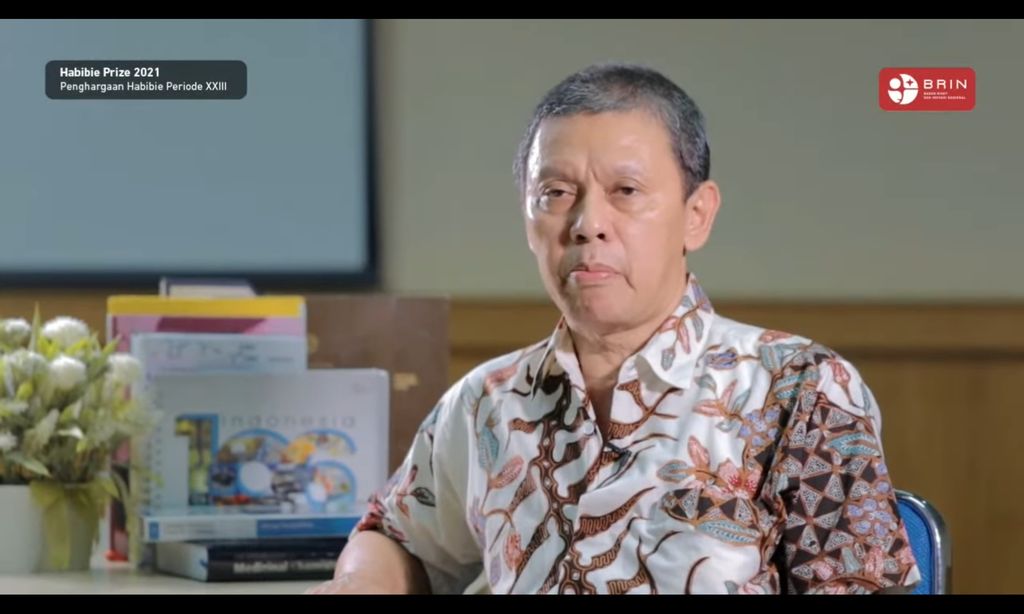 Prof. Hanafi, peraih anugerah Habibie Prize 2021