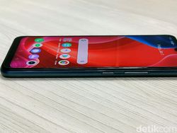 Unboxing Realme Narzo 50A, HP Rp 2 Juta untuk Main Game