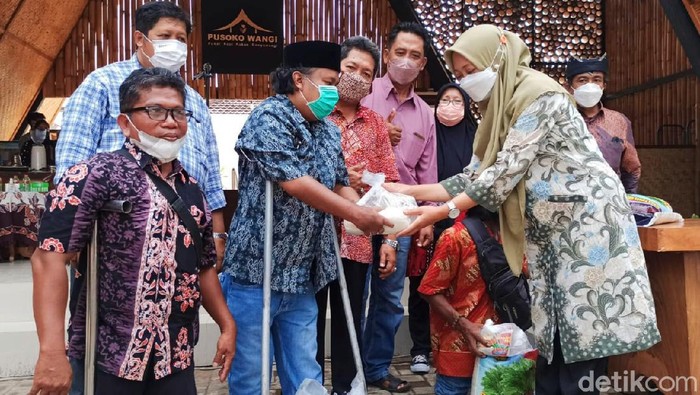 AKRAB bantu pengusaha UMKM terdampak COVID-19