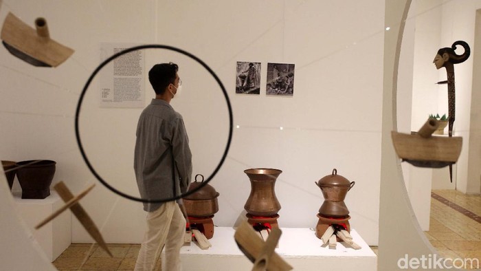 Pameran yang menampilkan perjalanan makanan nusantara digelar di Museum Sonobudoyo, Yogyakarta. Pameran ini bertajuk Upaboga: Ketika Makanan Bercerita.