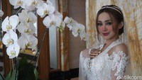 Rencananya Cupi Cupita akan menggelar resepsi di dua kota yaitu Bandung dan Jakarta. (Foto: Wisma Putra/detikcom)