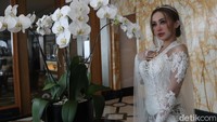 Pernikahan Cupi Cupita dan Bintang Hari Bagus sah dengan maskawin berupa logam mulia dan uang kripto. (Foto: Wisma Putra/detikcom) 