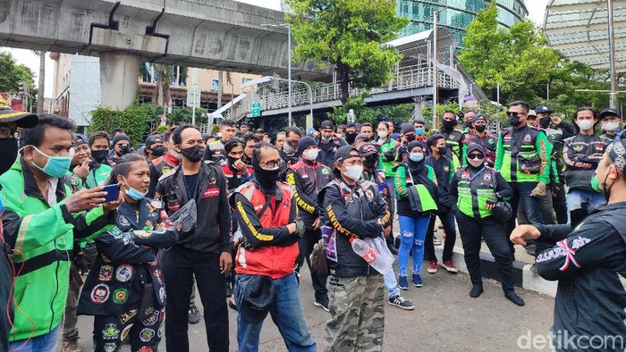 Demo driver Gojek.
