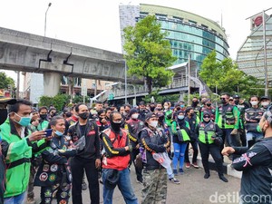 Driver Online Demo di Kantor Gojek