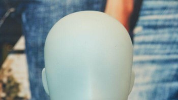 Kepala manusia dapat berputar sekitar 306° sebelum terlepas Foto: Reddit via Bored Panda