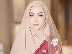 10 Foto dr. Shindy Putri, Kakak Ria Ricis Banjir Pujian di Pernikahan Adiknya