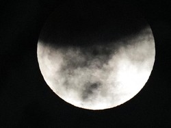 Gerhana Bulan Sebagian 17-18 September, Kelihatan dari Indonesia?