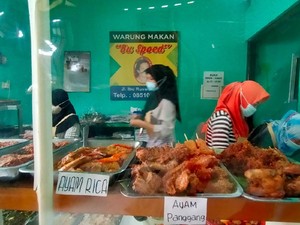 Gowes Seli dan Nyepur: Memburu Terik Nyamleng di Alun-alun Utara Jogja