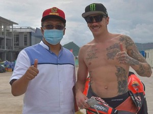 Gubernur NTB Terkesan Tato Penuh Makna Pebalap WSBK Scott Redding