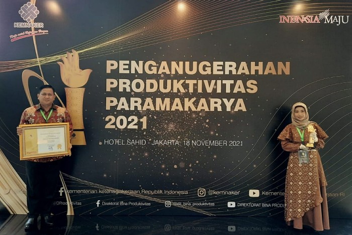 Gubernur Sumsel Raih Penghargaan Ketenagakerjaan Paramakarya 2021