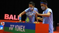 Hafiz/Gloria berhadapan dengan pasangan Yuta Watanabe/Arisa Higashino dalam perebutan tiket ke semifinal. Foto: Dok. PP PBSI