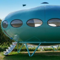 Jika pesawat sudah terlalu biasa, bagaimana dengan pesawat alien alias UFO? (Foto: pixabay.com/barskefranck)