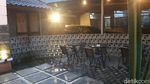 Bukan Kedai Kopi Kekinian, Ini Kafe Pempek Instagramable di Bogor