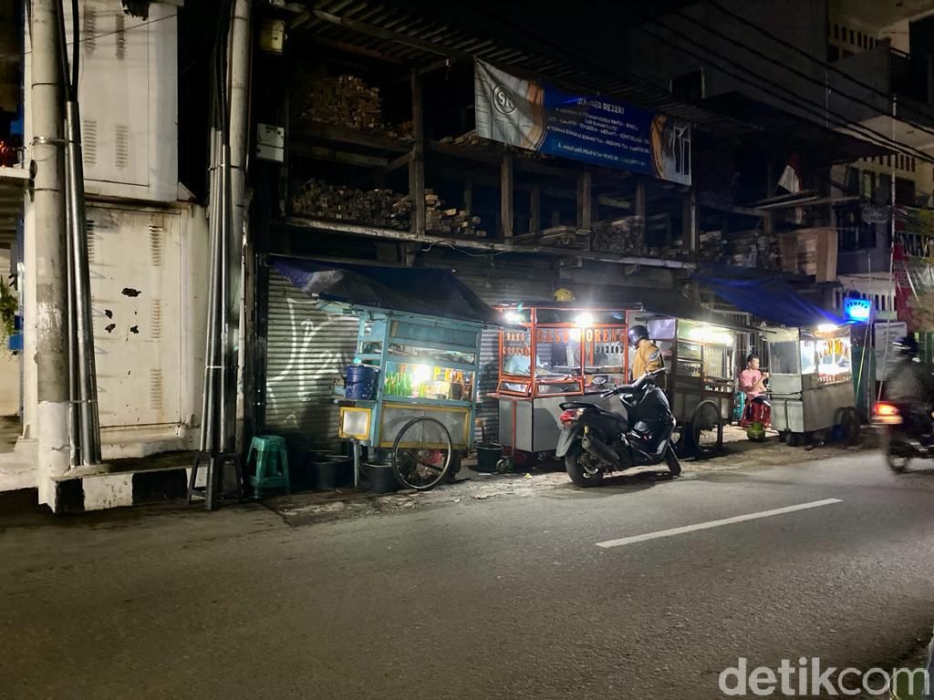 Tegal Parang hingga Pancoran jadi Surg Kuliner Malam Murah Meriah