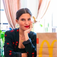 Pete Davidson dan komedian Carly Aquilino pacaran sekitar 2015. Hubungan Pete dan Carly saat itu tidak menjalin asmara yang serius. Foto: Instagram