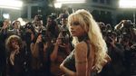Pangling! Transformasi Lily James-Sebastian Stan Perankan Pamela Anderson-Tommy Lee