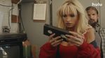 Pangling! Transformasi Lily James-Sebastian Stan Perankan Pamela Anderson-Tommy Lee