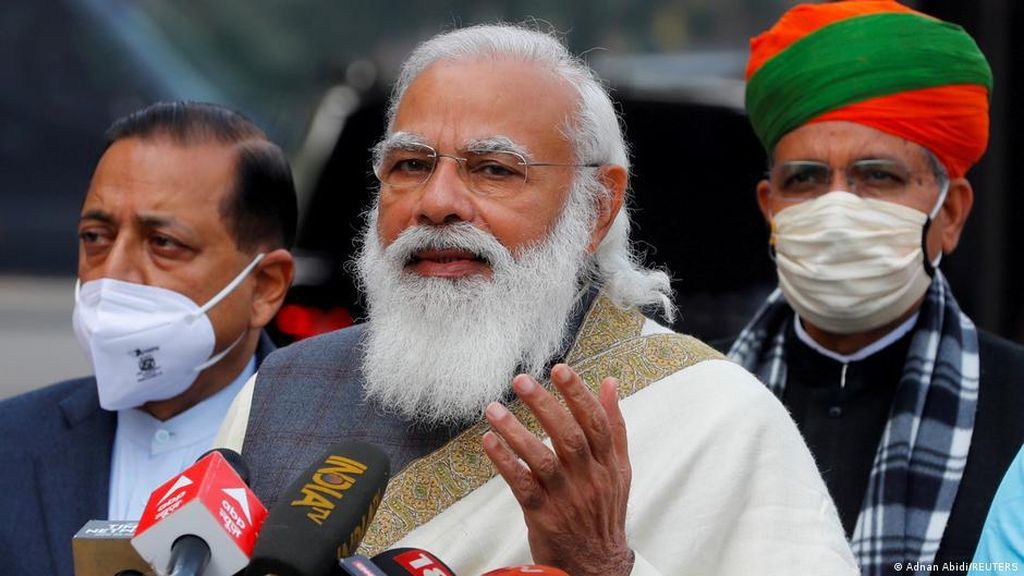 PM India Narendra Modi Cabut UU Reformasi Agraria Kontroversial
