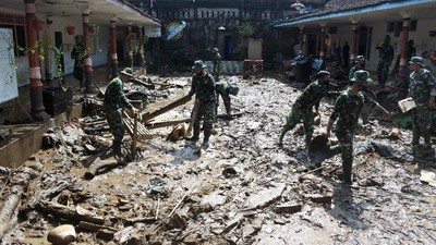 Curah Hujan Tinggi, Ponpes di Jember Ini Diterjang Banjir