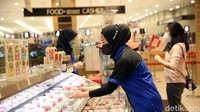 Seperti diketahui saat Jakarta berstatus PPKM Level 1, mal dan pusat perdagangan pun buka dengan kapasitas 100 persen.