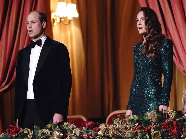 Menurut penata rambut selebriti Tom Smith, Kate tampaknya ingin memberikan citra publik yang baru. Foto: Getty Images/WPA Pool