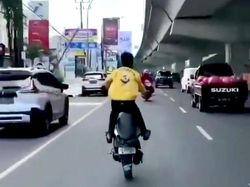 2 Pemotor di Bulukumba Sulsel Freestyle di Jalanan Tewas Usai Tabrak Pikap