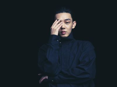 Yoo Ah In Siap Gemparkan Dunia Lewat Hellbound