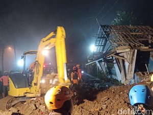 Korban Tewas Tanah Longsor Banjarnegara: 3 Orang Sekeluarga-1 Bidan Desa