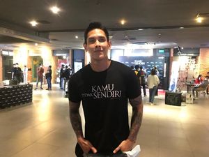 Cara Ganindra Bimo Jadi Orang yang Misterius