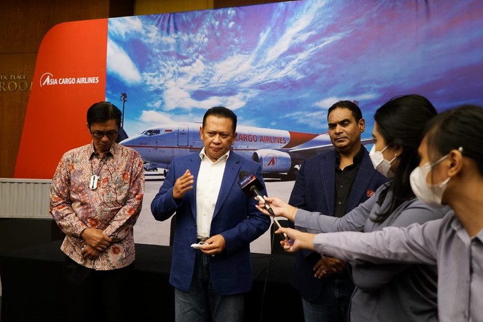 Acara Rebranding Asia Cargo Airlines