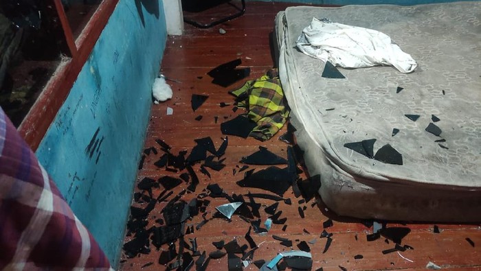 Kondisi rumah aman di Makassar yang diserang 13 orang (dok. Istimewa)